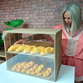 CRATE-25HO-Angled-Insitu-EA