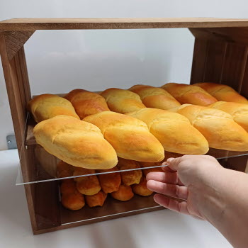 Crate25-ShelfCover-Dressed-Top-EA