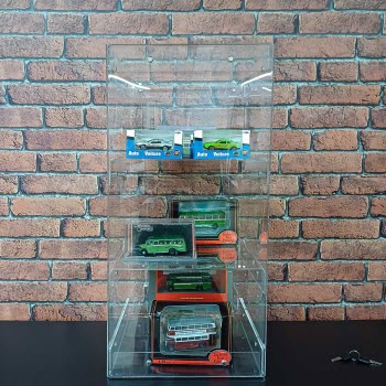 DS600-Buses-Front-EA