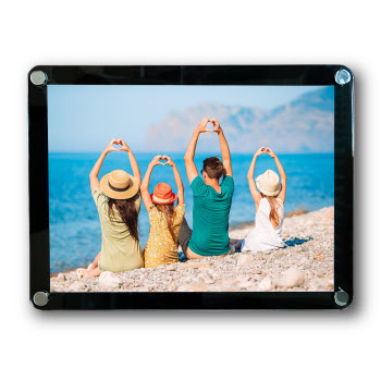 DSFA4BLK-LandPhotoFront-EA