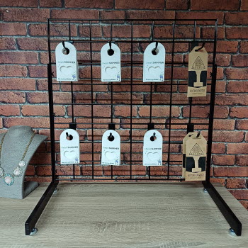 E3AJ21L-BLK-Front-Dressd-Insitu-EA